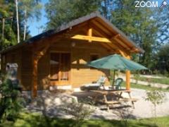 photo de Les Chalets du bord du lac