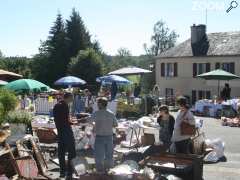 фотография de VIDE GRENIER BROCANTE