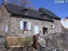 photo de MAISON TRADITIONNELLE MEUBLEE le BOUIRG CHASTEL sur MURAT